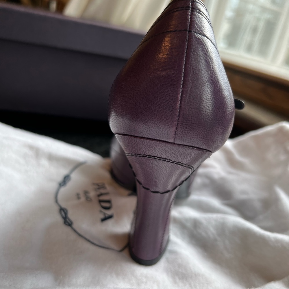 Prada Mary-Jane pumps in violet - Picture 6 of 7